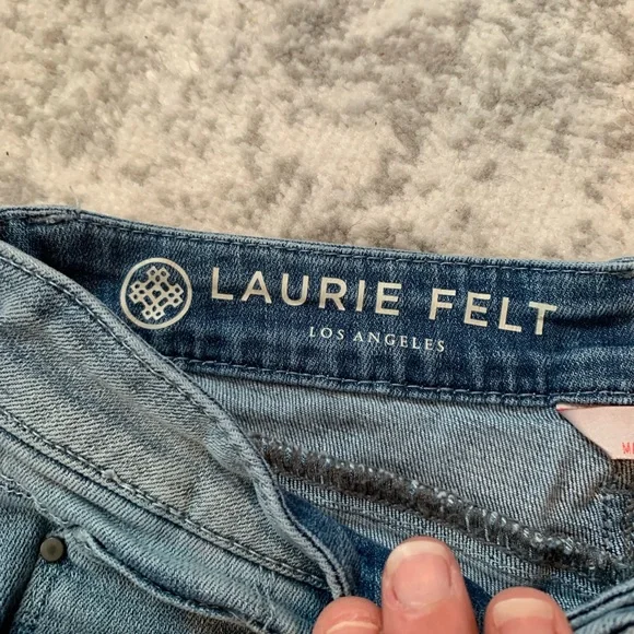Laurie Felt boot cut jeans - Picture 6 of 7